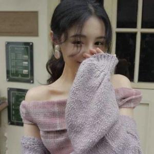 撩妹时脑袋一片空白怎么办?四招教你解决!-泡学网-奕声情感,PUA,展示面,撩妹,聊天,情感挽回,泡学书籍,迷男方法,泡学网白鹤,搭讪,恋爱技巧,泡妞秘籍,社交软件,怎么追女生