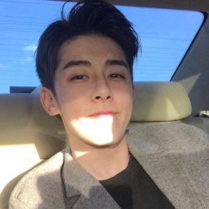 谈恋爱:如何谈恋爱快速升温!-泡学网-奕声情感,PUA,展示面,撩妹,聊天,情感挽回,泡学书籍,迷男方法,泡学网白鹤,搭讪,恋爱技巧,泡妞秘籍,社交软件,怎么追女生