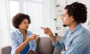 天天吵架的爱情需要继续吗?专家解析解决方法-泡学网-奕声情感,PUA,展示面,撩妹,聊天,情感挽回,泡学书籍,迷男方法,泡学网白鹤,搭讪,恋爱技巧,泡妞秘籍,社交软件,怎么追女生