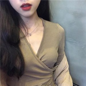 真高冷与装高冷如何区别-泡学网-奕声情感,PUA,展示面,撩妹,聊天,情感挽回,泡学书籍,迷男方法,泡学网白鹤,搭讪,恋爱技巧,泡妞秘籍,社交软件,怎么追女生