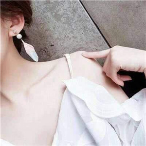 已婚女千万不要对未婚男表白-泡学网-奕声情感,PUA,展示面,撩妹,聊天,情感挽回,泡学书籍,迷男方法,泡学网白鹤,搭讪,恋爱技巧,泡妞秘籍,社交软件,怎么追女生