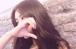 如何让女生主动找你聊天?-泡学网-奕声情感,PUA,展示面,撩妹,聊天,情感挽回,泡学书籍,迷男方法,泡学网白鹤,搭讪,恋爱技巧,泡妞秘籍,社交软件,怎么追女生