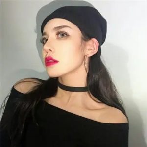 过度美化她,是她伤害你的“匕首”-泡学网-奕声情感,PUA,展示面,撩妹,聊天,情感挽回,泡学书籍,迷男方法,泡学网白鹤,搭讪,恋爱技巧,泡妞秘籍,社交软件,怎么追女生