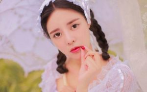 如何从朋友圈判断女人的感情状态-泡学网-奕声情感,PUA,展示面,撩妹,聊天,情感挽回,泡学书籍,迷男方法,泡学网白鹤,搭讪,恋爱技巧,泡妞秘籍,社交软件,怎么追女生