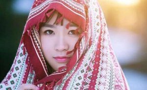 追女生怎么吸引她的注意力?泡学网白鹤-泡学网-奕声情感,PUA,展示面,撩妹,聊天,情感挽回,泡学书籍,迷男方法,泡学网白鹤,搭讪,恋爱技巧,泡妞秘籍,社交软件,怎么追女生