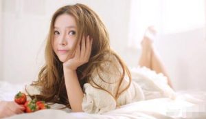 女生说她冷怎么回答?不同阶段回答方式不同-泡学网-奕声情感,PUA,展示面,撩妹,聊天,情感挽回,泡学书籍,迷男方法,泡学网白鹤,搭讪,恋爱技巧,泡妞秘籍,社交软件,怎么追女生