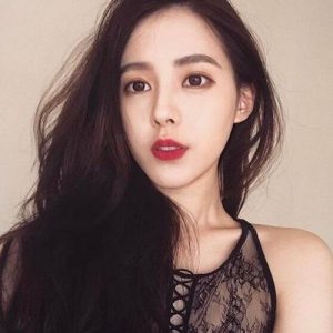 谈恋爱:女生恋爱中缺乏安全感的表现-泡学网-奕声情感,PUA,展示面,撩妹,聊天,情感挽回,泡学书籍,迷男方法,泡学网白鹤,搭讪,恋爱技巧,泡妞秘籍,社交软件,怎么追女生