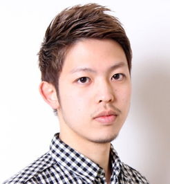 圆脸男生发型设计,圆脸男生如何打造时尚发型?-泡学网-奕声情感,PUA,展示面,撩妹,聊天,情感挽回,泡学书籍,迷男方法,泡学网白鹤,搭讪,恋爱技巧,泡妞秘籍,社交软件,怎么追女生